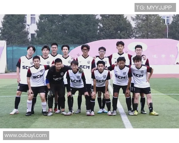 足球明星战队激情对决直播盛宴尽享精彩瞬间与互动体验